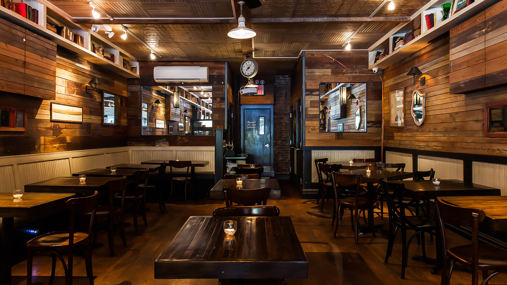 ADORN DESIGNS Specializing in Restaurant and Bar Design