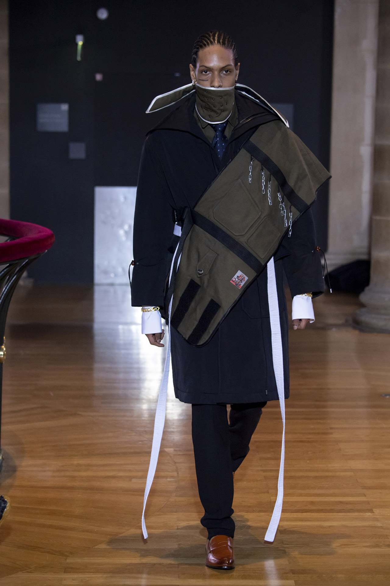 Défilé Boramy Viguier AW20