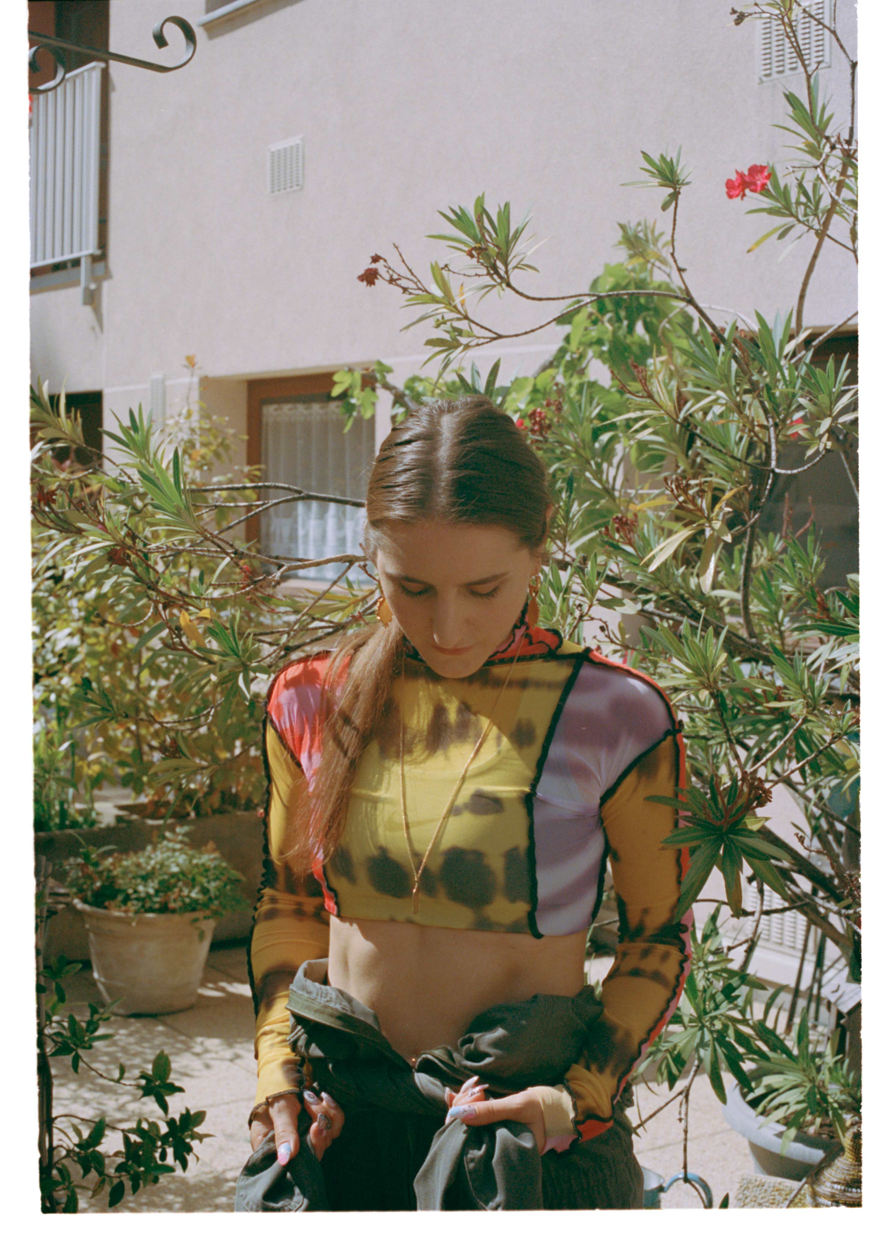 DANS_LE_VESTIAIRE_DE_DANI_RELEASED_PARIS_2