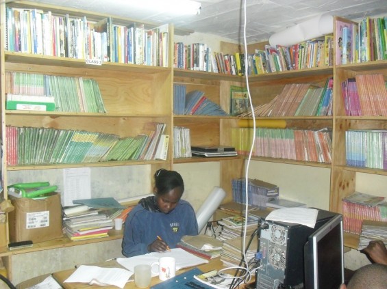 Kwa Watoto school library