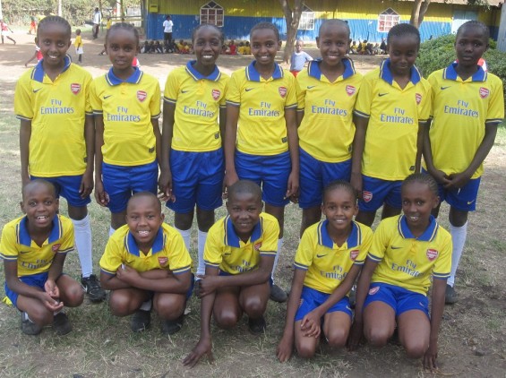 Girls' netball team in new uniforms