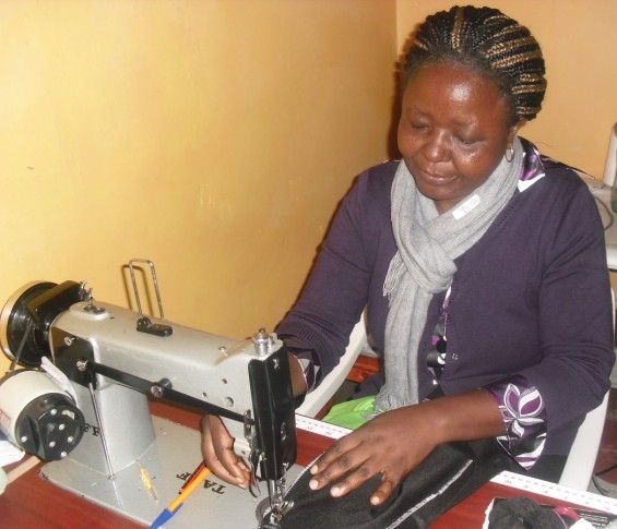 Roseland using new electric sewing machine