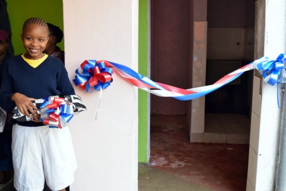 Mercy Mutheu handles scissors