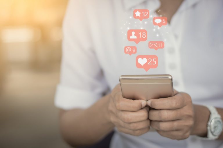 Διαφήμιση στα social media: Πεταμένα λεφτά;