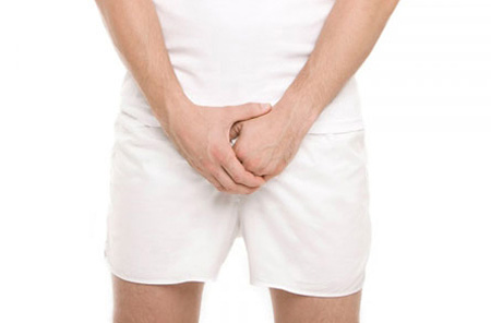 hẹp bao quy đầu có nguy hiểm gì