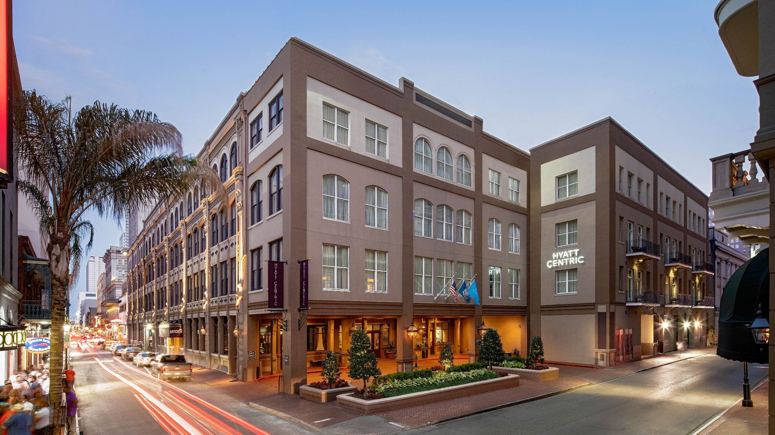 Hyatt Centric French Quarter New Orleans building