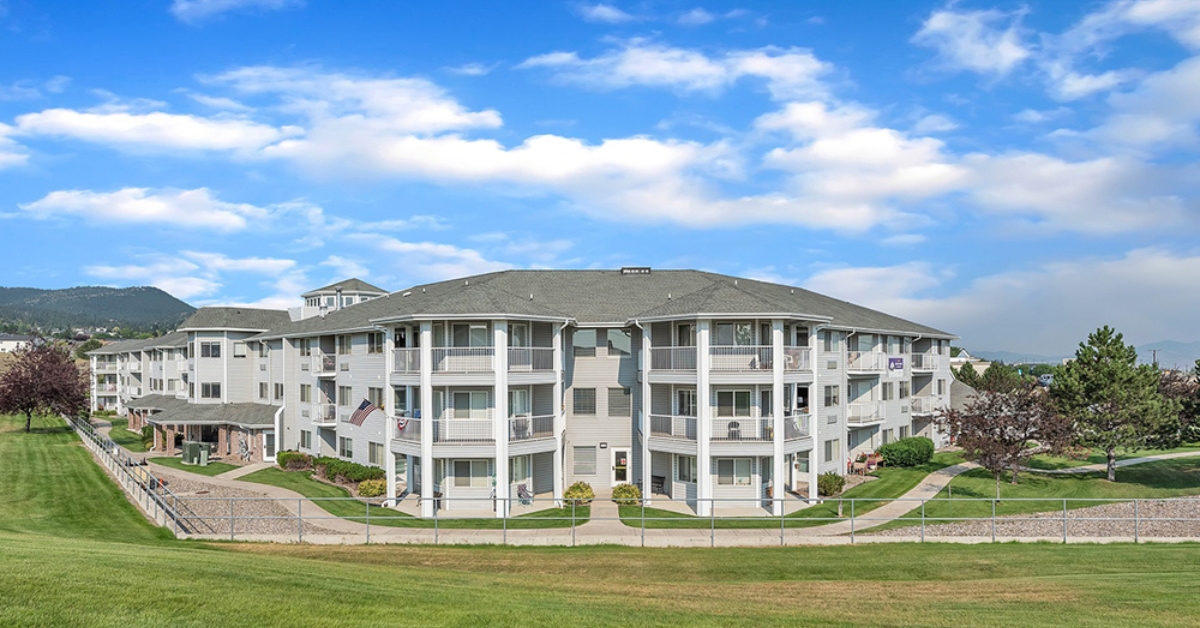 Holiday Hunters Pointe