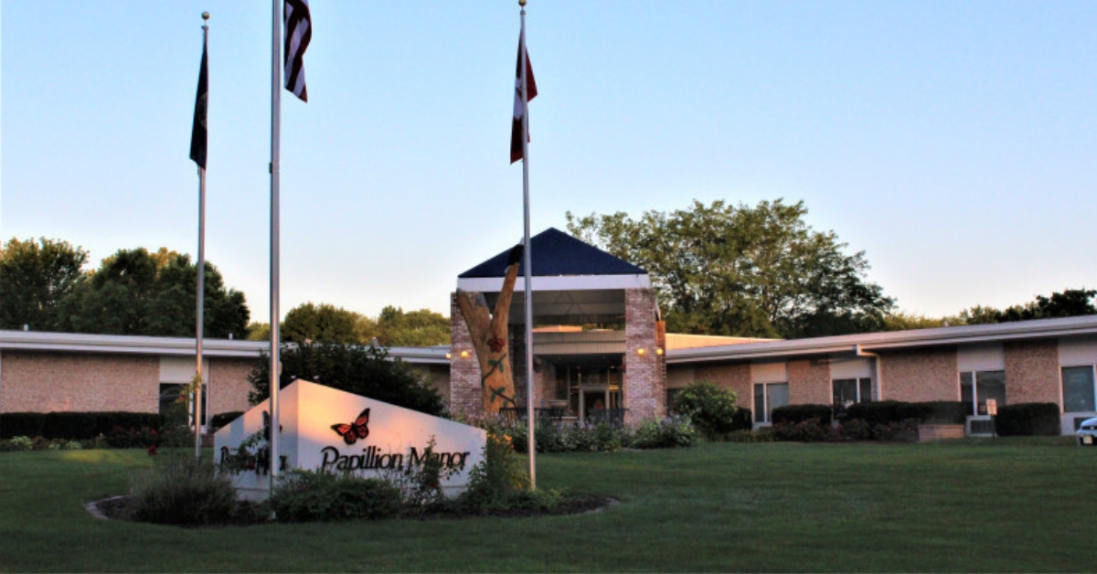 Papillion Manor