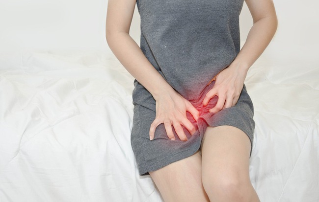 Mang thai ra dịch màu nâu là do nhiễm trùng hoặc bệnh tình dục