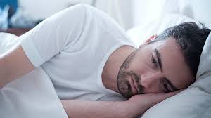 ngứa dương vật có màng trắng có thể gây vô sinh không