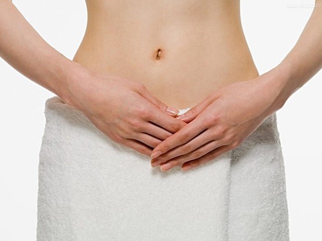 Vùng kín bị ngứa và có dịch trắng