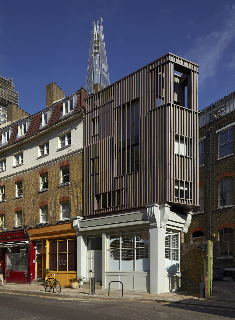 37 Snowfields, London SE1