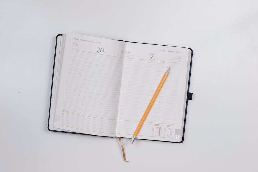 Create a daily or weekly schedule to help you stay focused