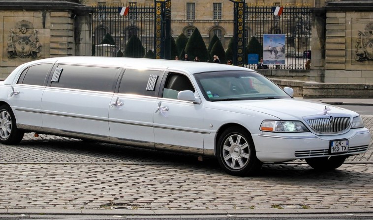 EVJF Paris Limousine Agency
