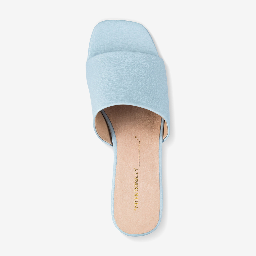 Intentionallyblank effortless demi-wedge slide