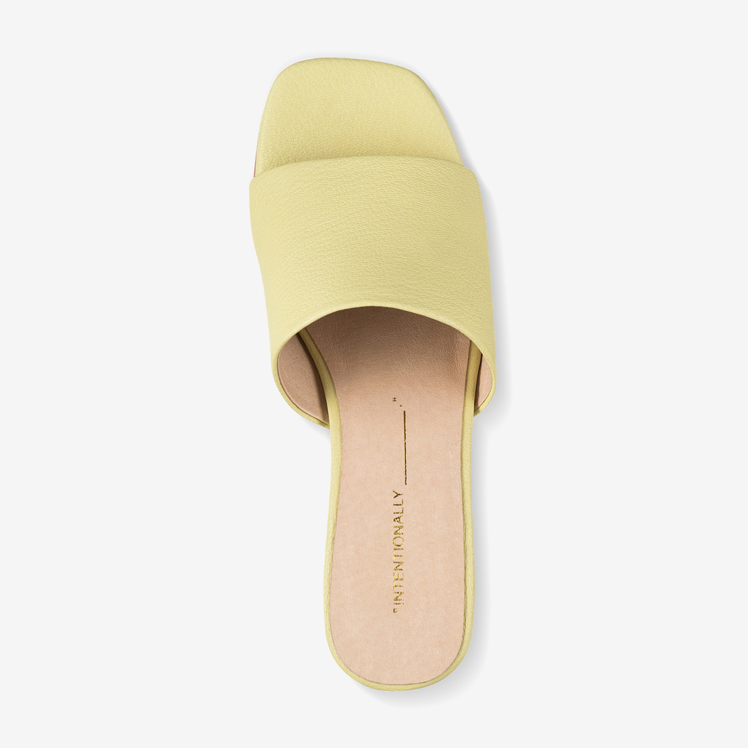 Intentionallyblank effortless demi-wedge slide