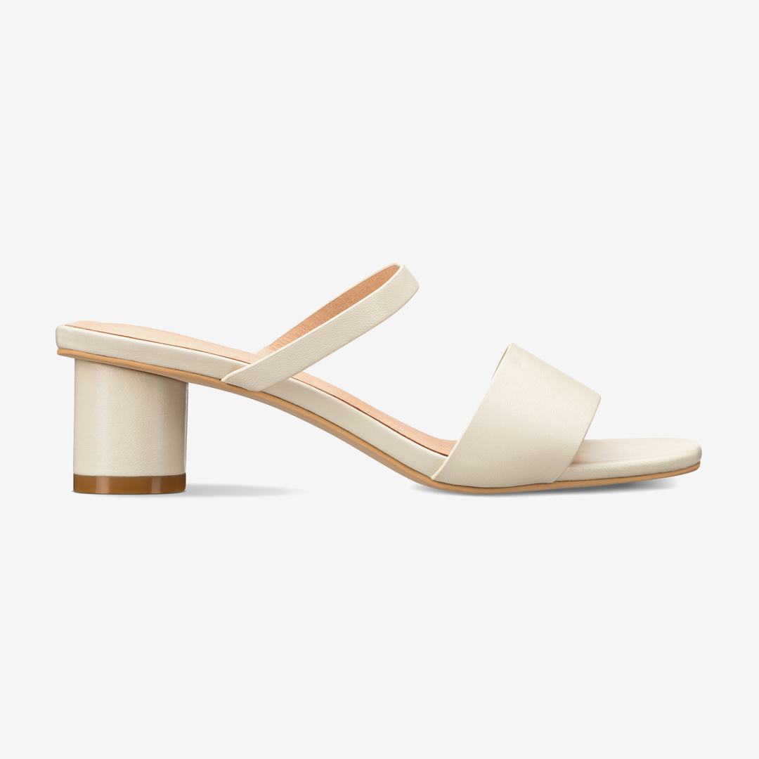 Intentionallyblank summer heel
