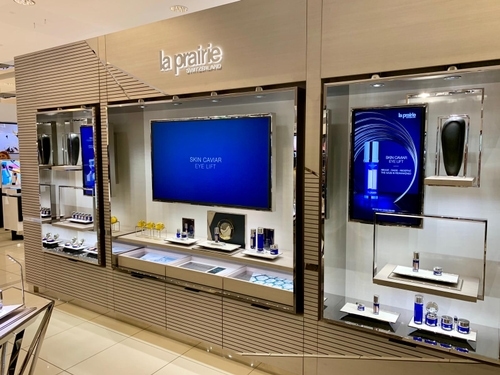 La Praire - David Jones - Chadstone Shopping Centre