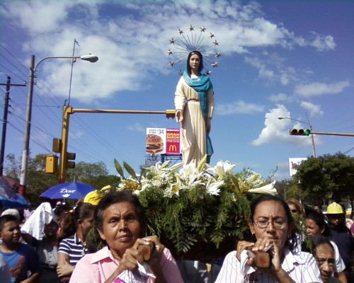 procesion virgen de cuapa