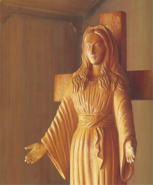 estatua de akita