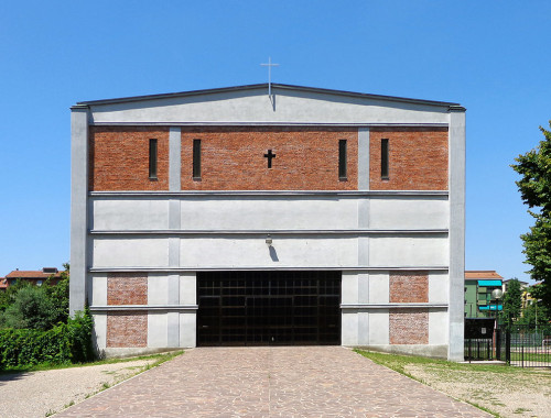 iglesia de milan de virgen de los pobres
