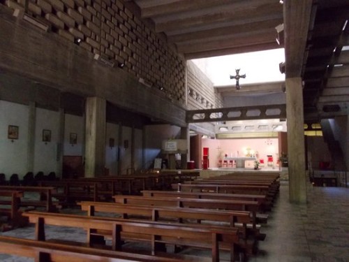 madonna-dei-poveri-interno