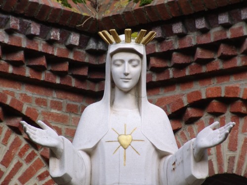 beauraing-maria-500x375