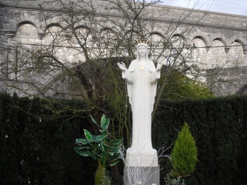 beauraing-apparition-site-9-500x375