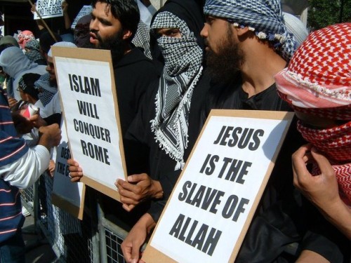 jesus es esl esclavo de ala