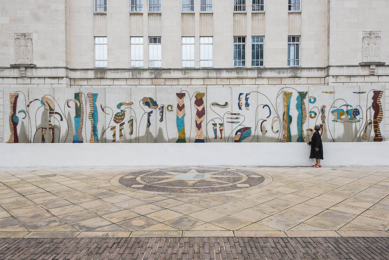 Betty Woodman with Liverpool Fountain, 2016. Photo by Joel Chester Fildes