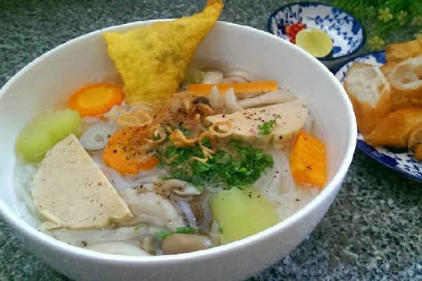 Bánh canh chay