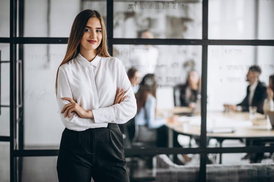 Femme ayant confiance en elle