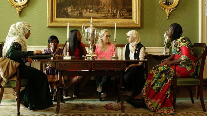 (middle)CNN's Isah Sesay, & Meryl Streep, (Left) Fouzya Toukart & Janet Jackson; (Far Right) Raphina Feelee & Karima Lakouz (