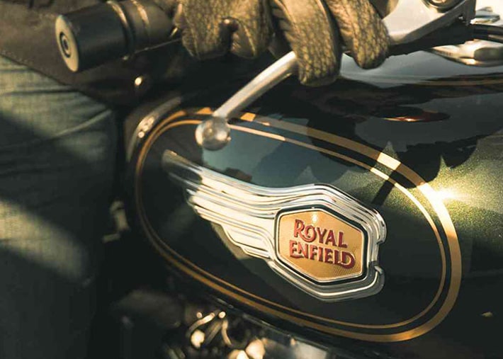 Royal Enfield Bullet 500 mạnh mẽ