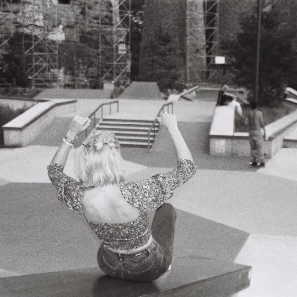 Ce texte a été rédigé et publié en septembre 2016. Il est dédié de tout coeur à mes anciens élèves.
Entretemps, Madame Sanchez a laissé la place à d'autres personnes au sein de l'enseignement ;)