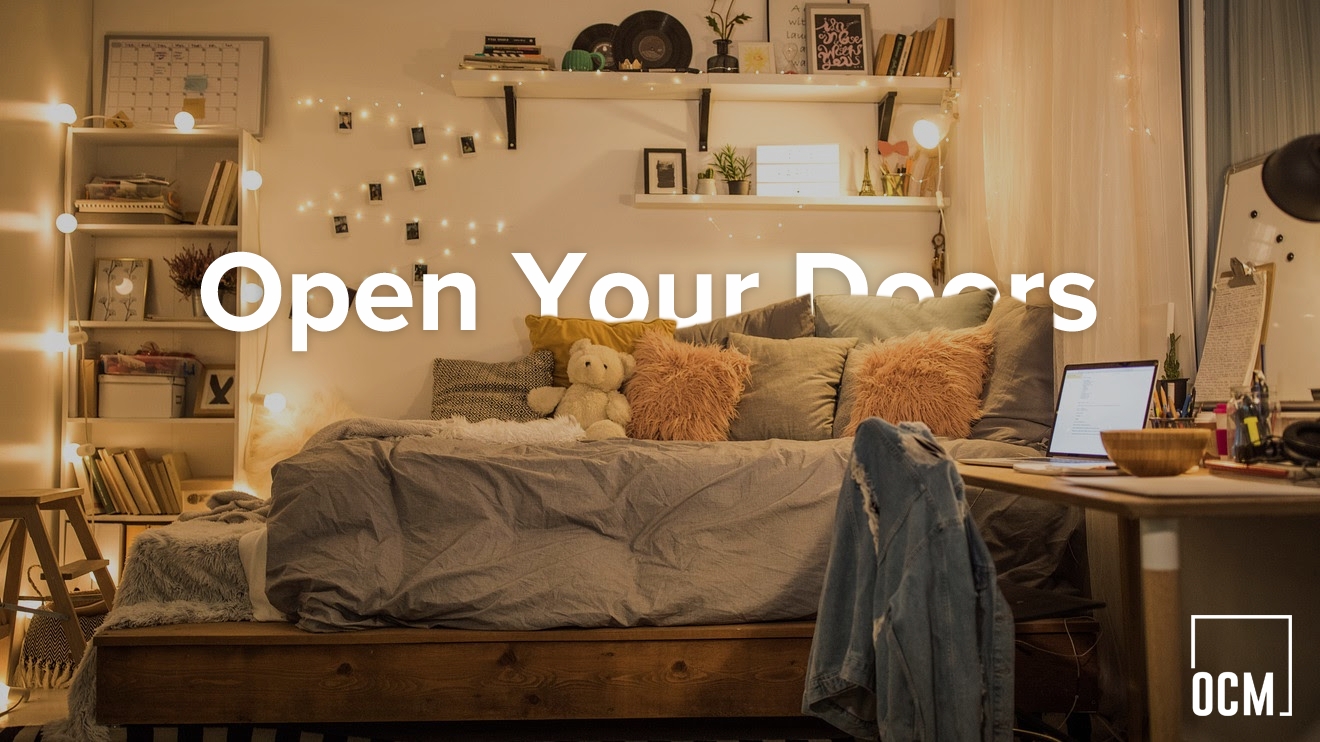 dorm room with gray bedding