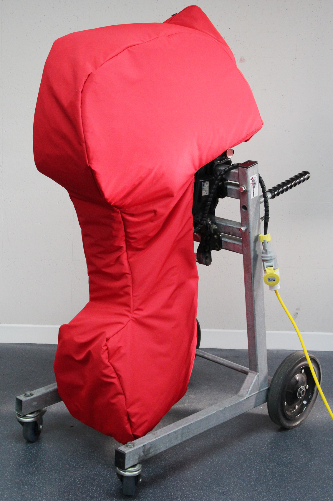 outboard motor heater