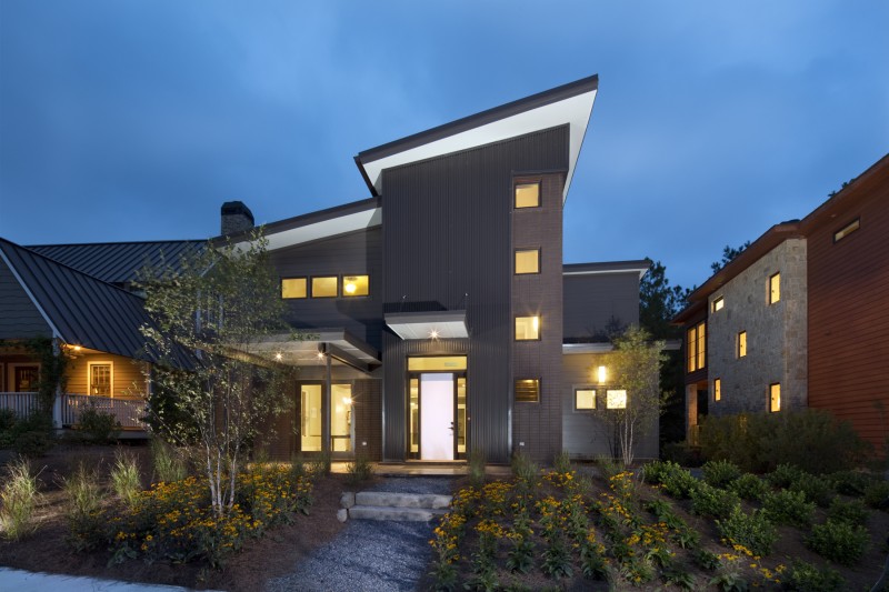 Proud Green Home Serenbe LG Squared