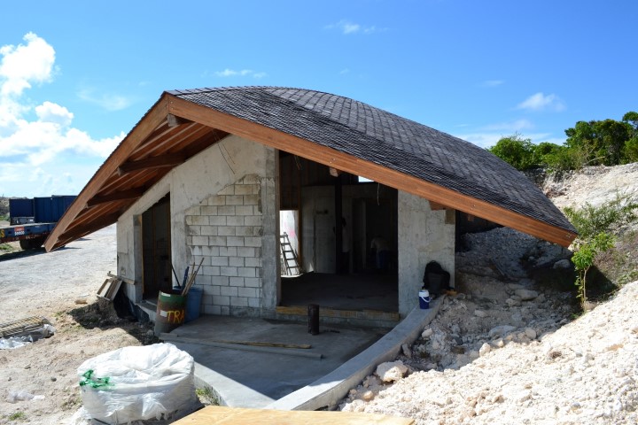 Bahama Island Home Air Conditioning LG Squared