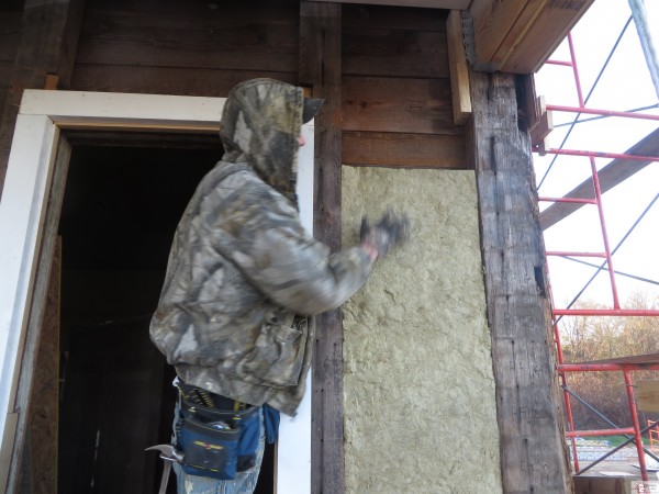 1825 Home Role Model for Energy Efficiency - Roxul Rock Wool