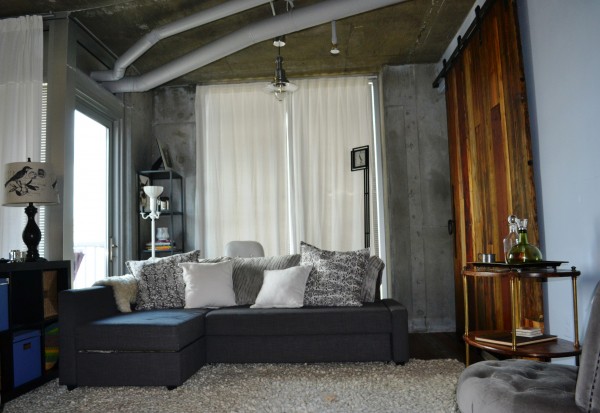 20-Architect-DIY-Condo-Living-Room-Office