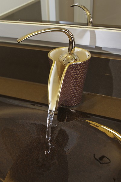 100556-serenbe-lane-contemporary-interior-powder-bath-2-atlanta-lg-squared-inc-proud-green-home