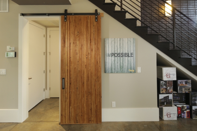 100556-serenbe-lane-contemporary-interior-foyer-barn-door-atlanta-lg-squared-inc-proud-green-home