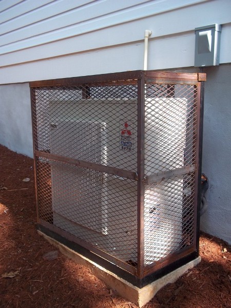 outdoor-unit-heat-pump-inverter-compressor-mini-split-installed-lg-squared-inc (39)
