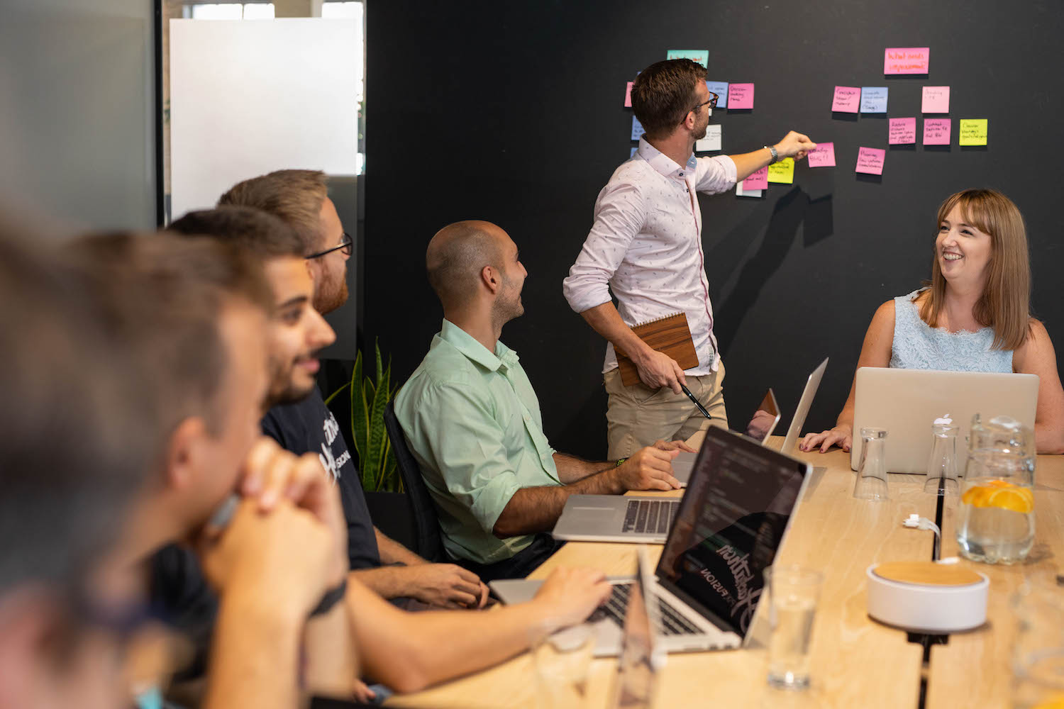 Man conducting discovery sprint for organisation design