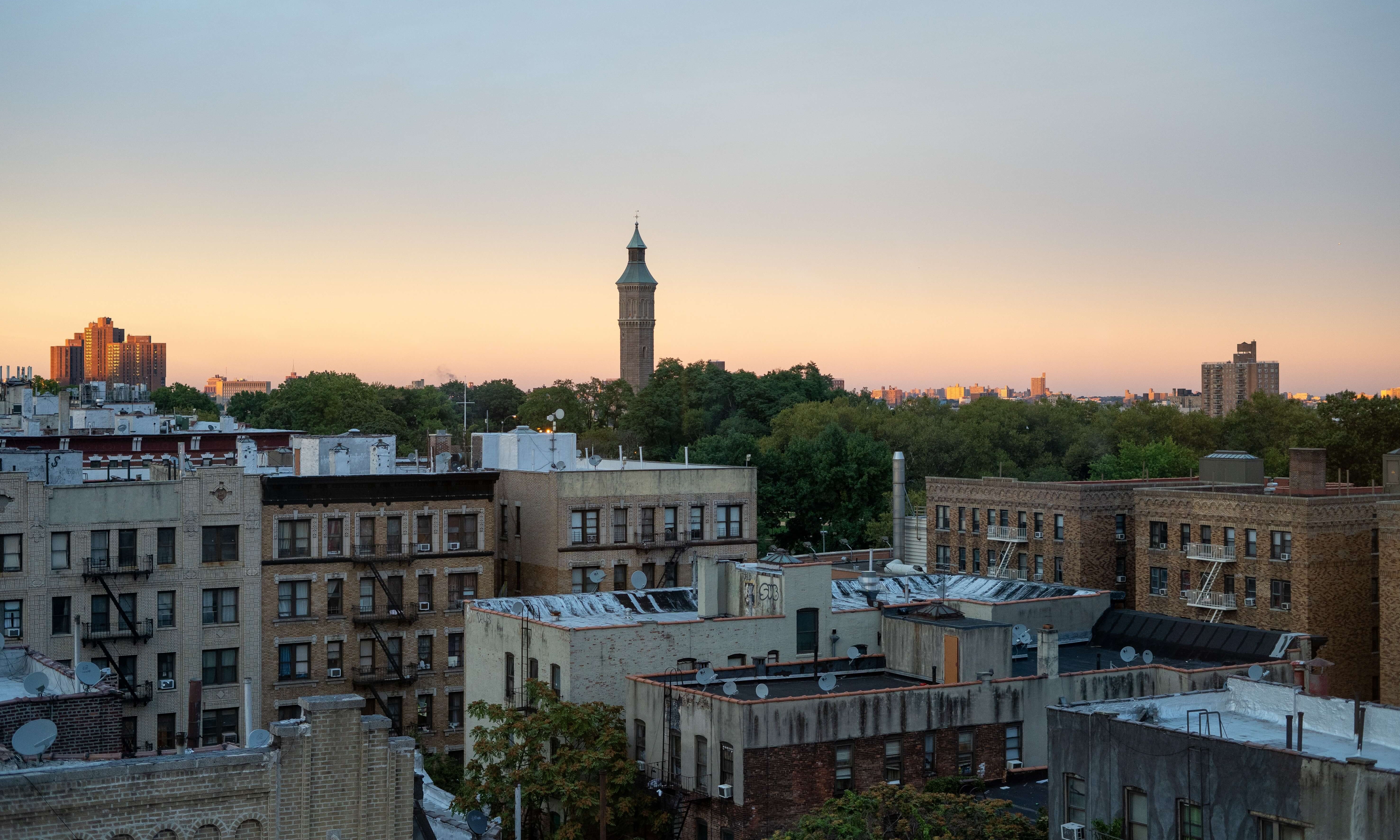 Park and tower peaking out from Harlem