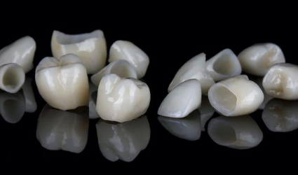 dental-crowns-intellidenstia