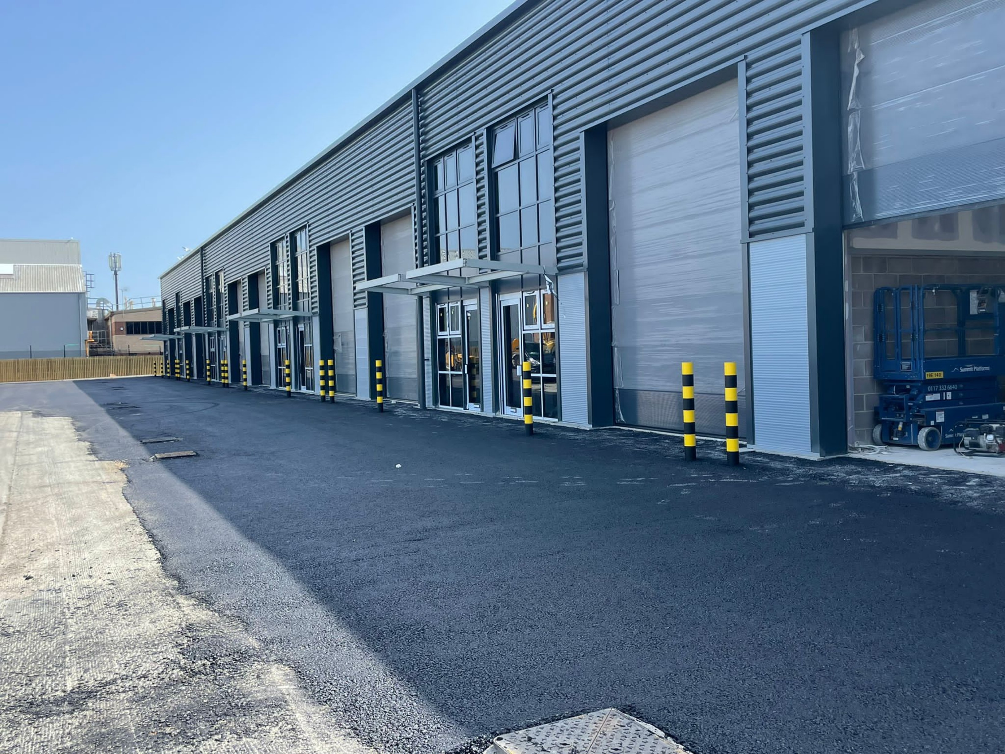 Bumble Bee Bollards