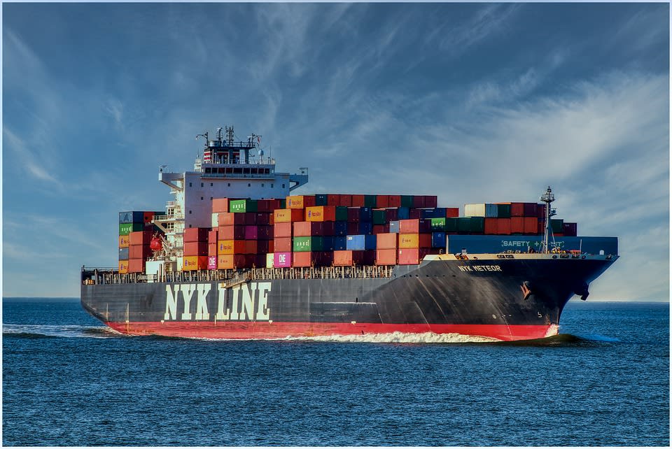 Maritime Emissions Regulations and Port Diversification