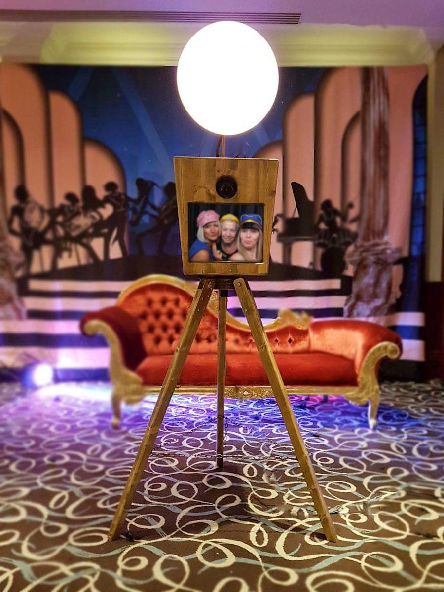 Professional Photo Pods | Photo booths | Surrey Event Services